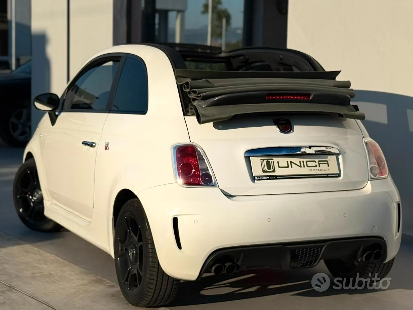 Abarth 500 2011 photo 4