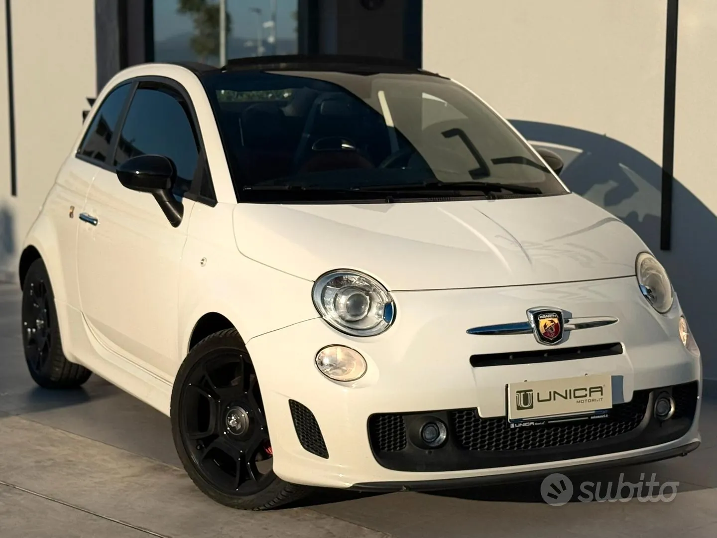 Abarth 500 2011 photo 5