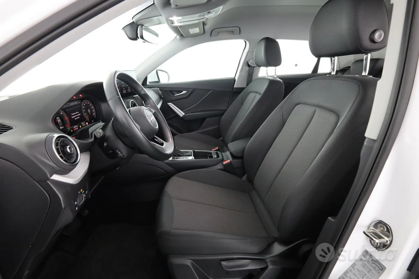 Audi Q2 2025 photo 2