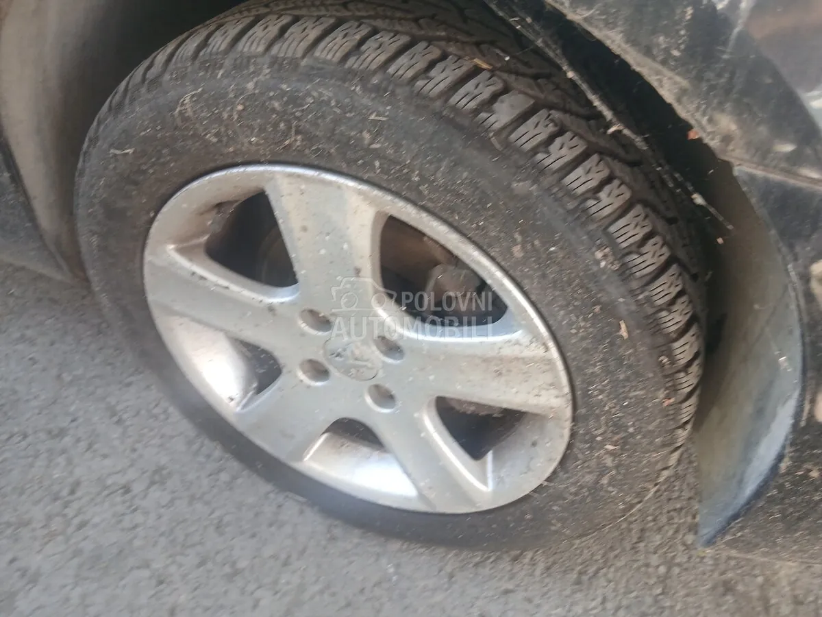 Peugeot 307 2004 photo 3