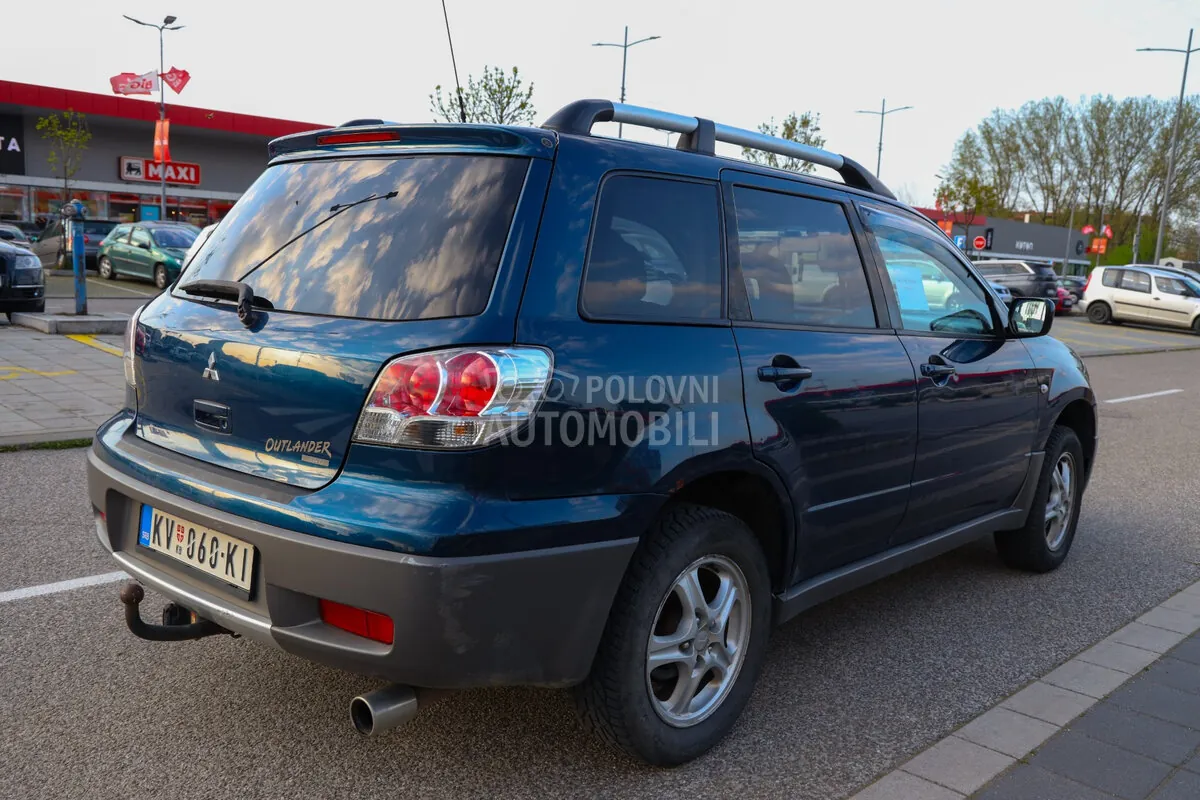 Mitsubishi Outlander 2004 photo 5