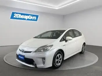 Toyota Prius 2015 photo 2