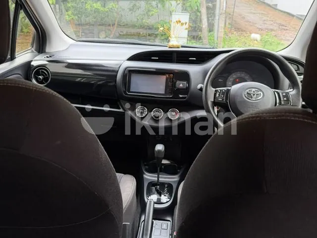 Toyota Vitz 2018 photo 5