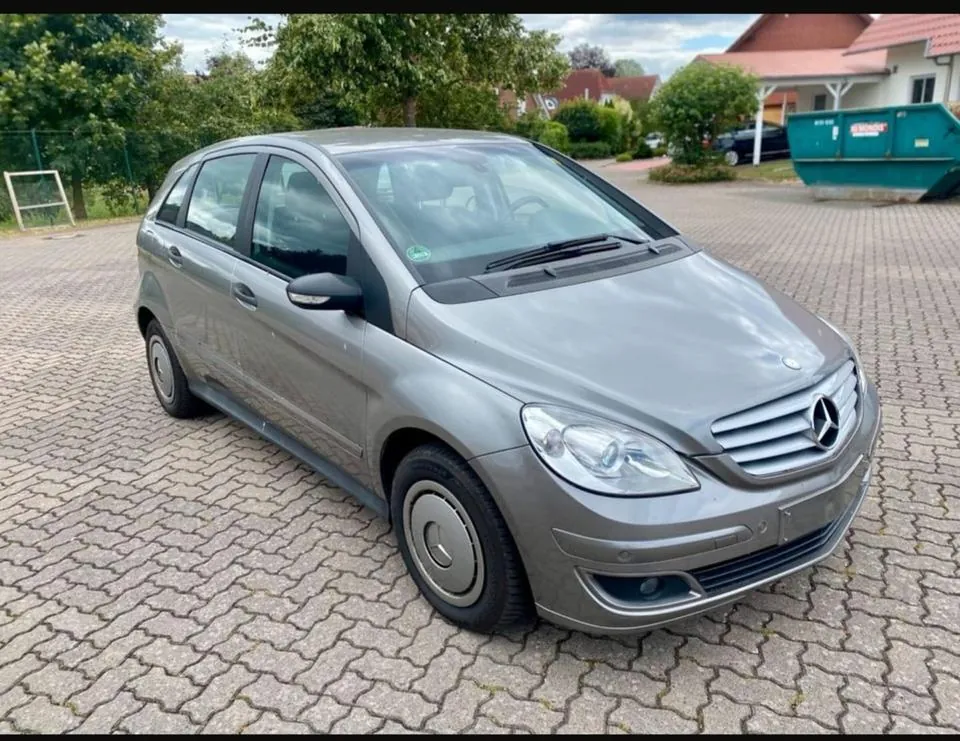 Mercedes-Benz B-Class