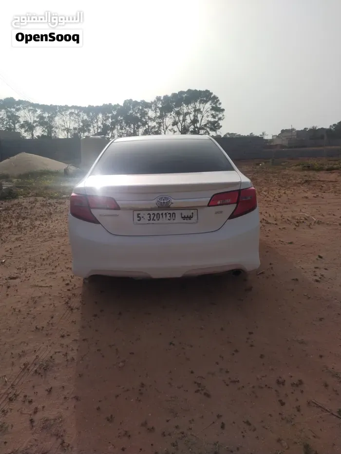 Toyota Camry 2012 photo 2