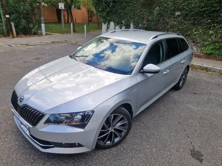 Skoda Superb 2018 photo 3