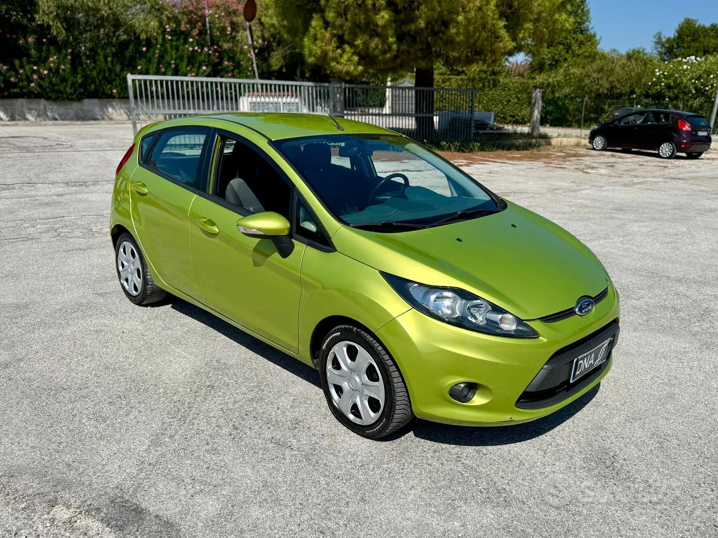 Ford Fiesta 2010 photo 3