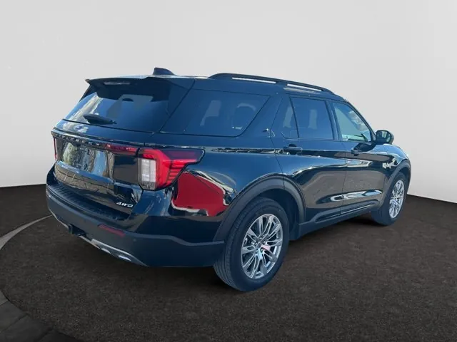 Ford Explorer 2026 photo 5