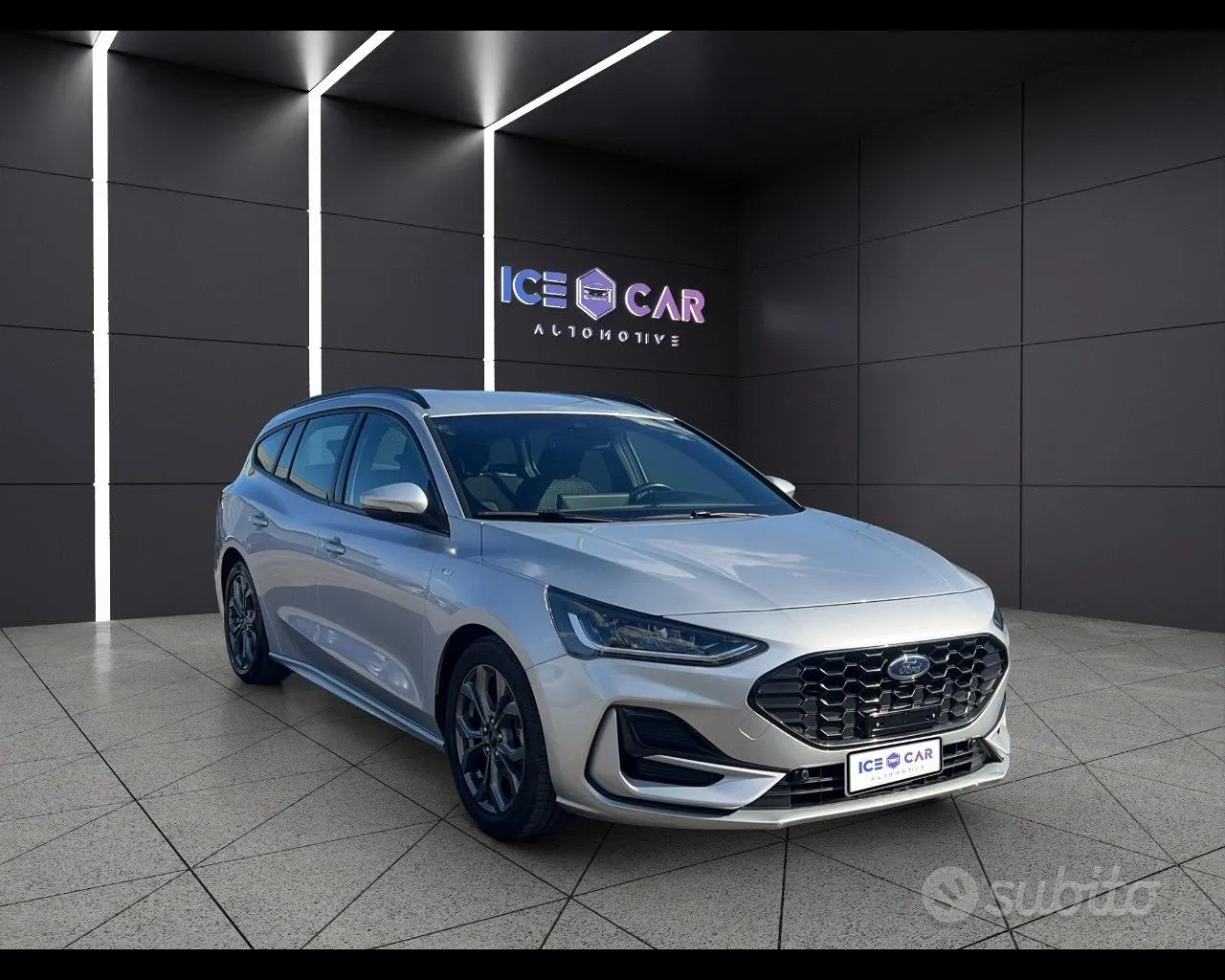 Ford Focus 2023 photo 3