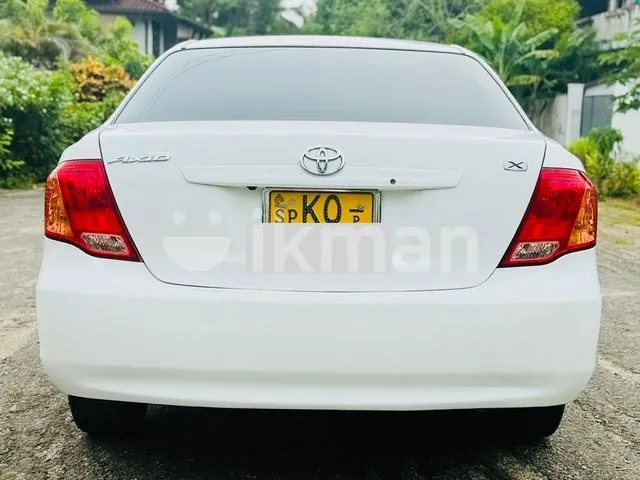 Toyota Axio 2008 photo 2