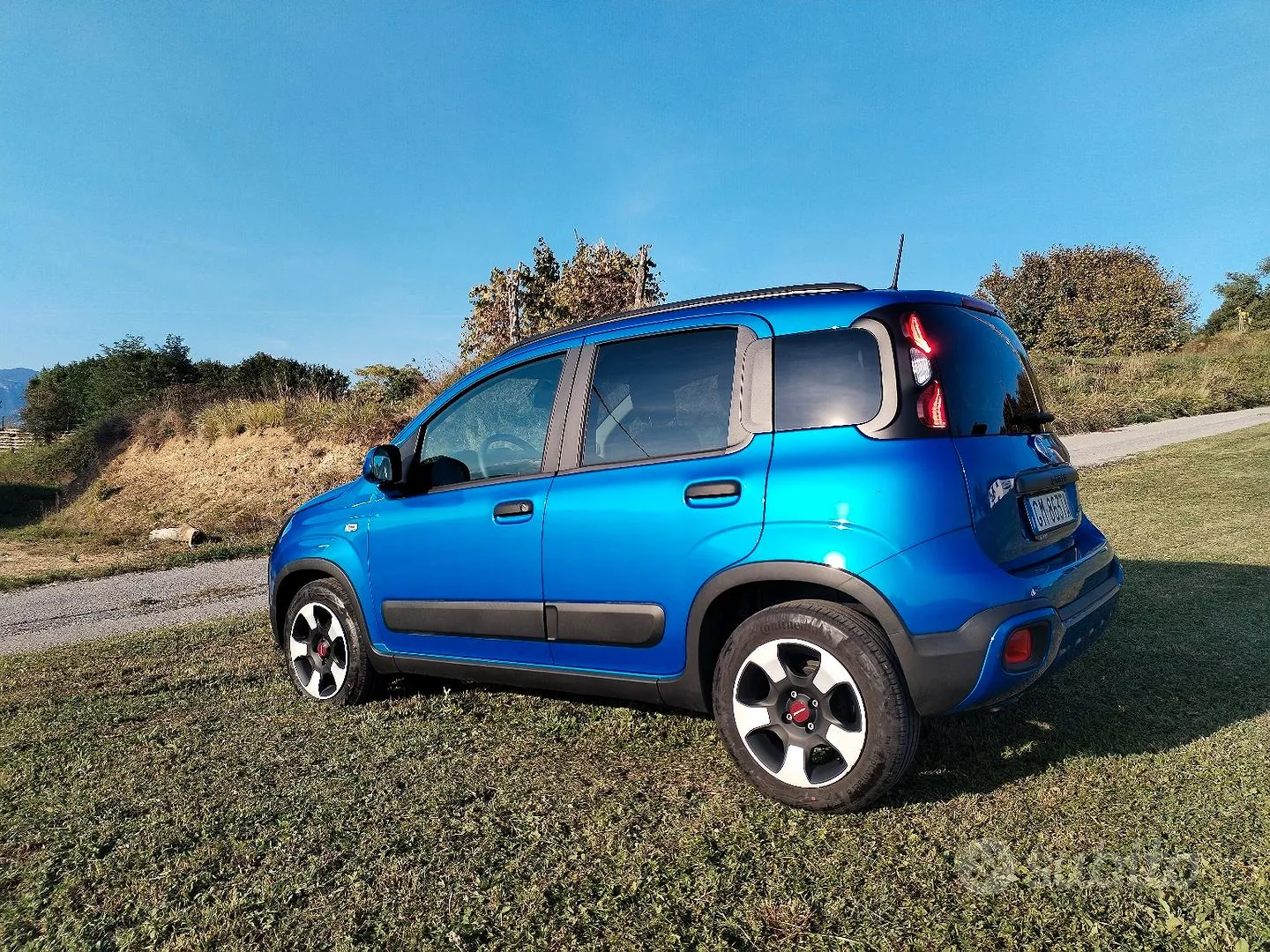 Fiat Panda Cross 2023 photo 2