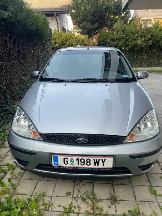 Ford Focus 2004 photo 3