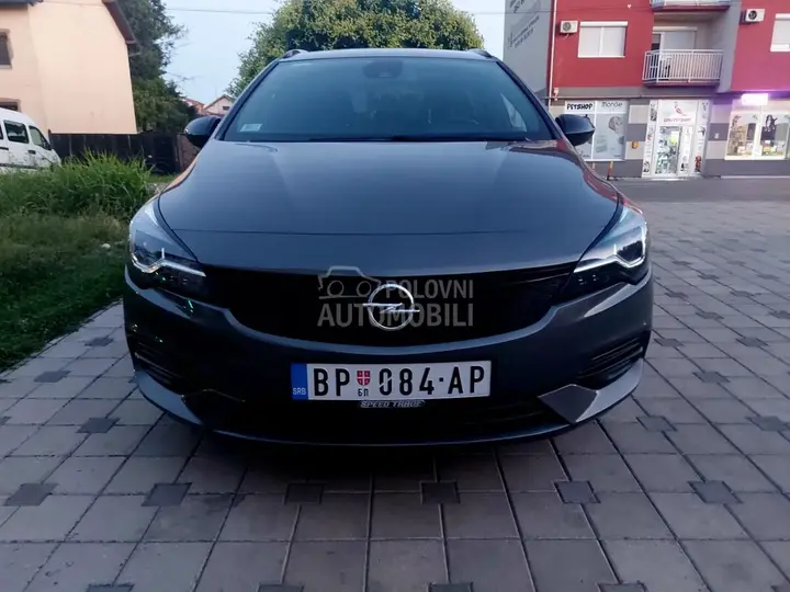 Opel Astra K 2021 photo 4
