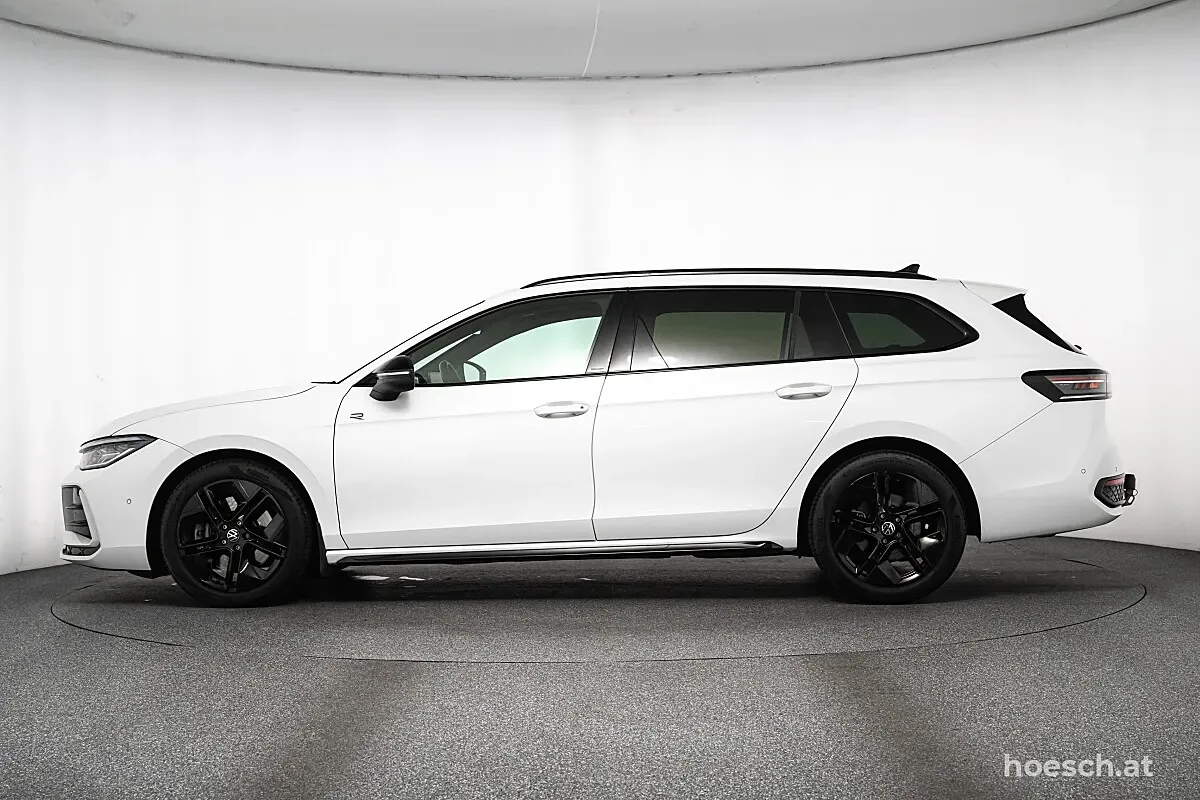 Volkswagen Passat 2025 photo 3