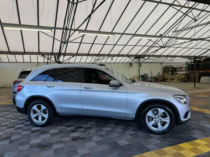 Mercedes-Benz Glc 2020 photo 2
