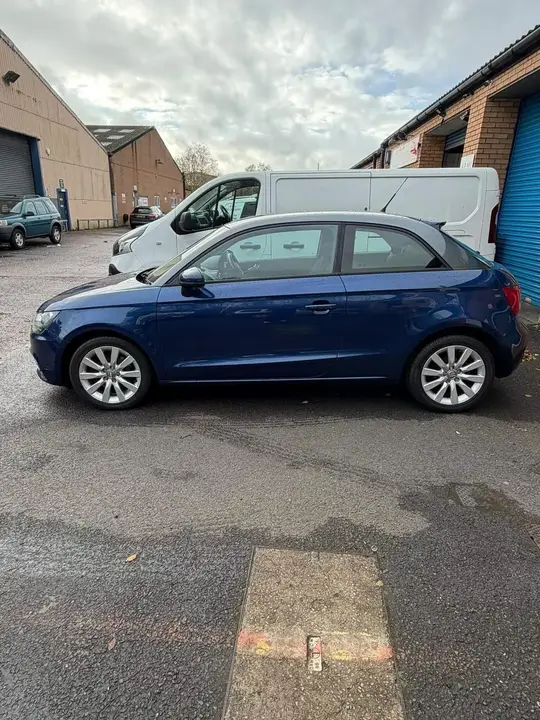 Audi A1 2012 photo 3