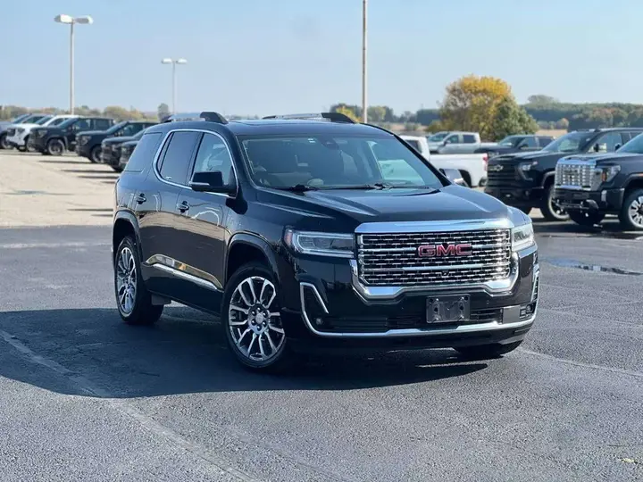 GMC Acadia