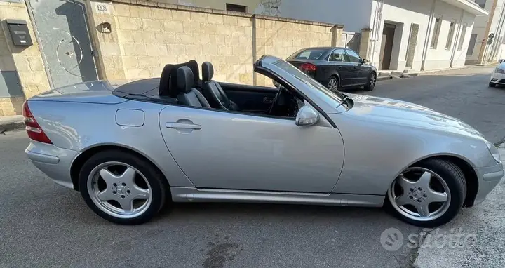 Mercedes-Benz Slk 2001 photo 2
