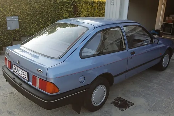 Ford Sierra 1985 photo 5