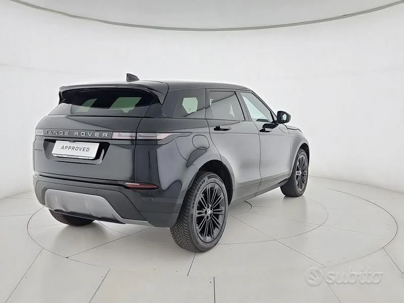 Land Rover Range Rover Evoque 2024 photo 2