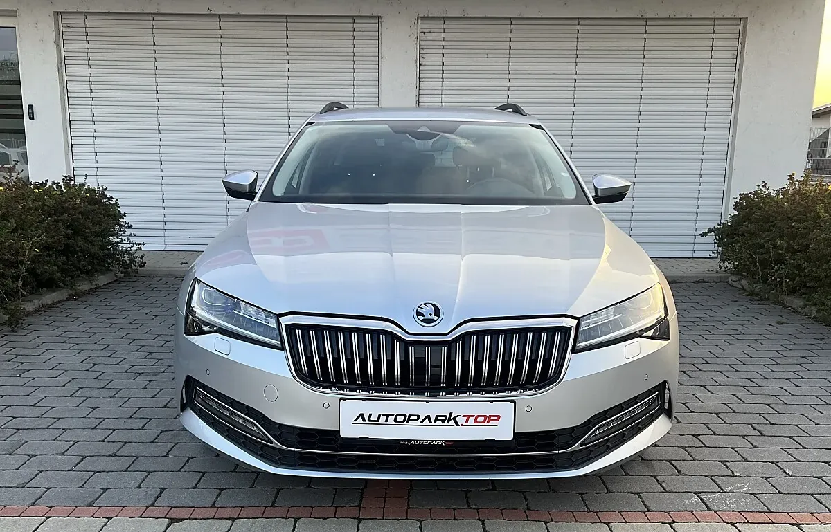 Skoda Superb 2020 photo 2