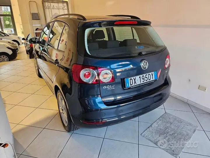 Volkswagen Golf Plus 2009 photo 2