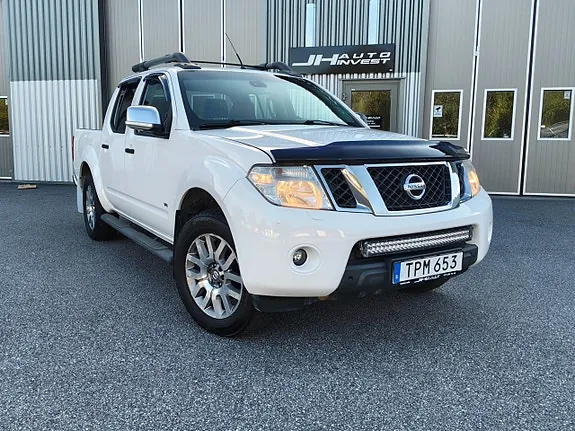 Nissan Navara 2015 photo 2