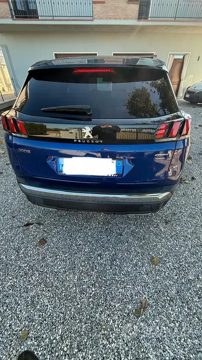 Peugeot 3008 2019 photo 4