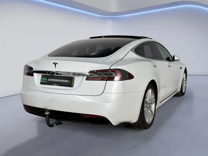 Tesla Model S 2018 photo 2