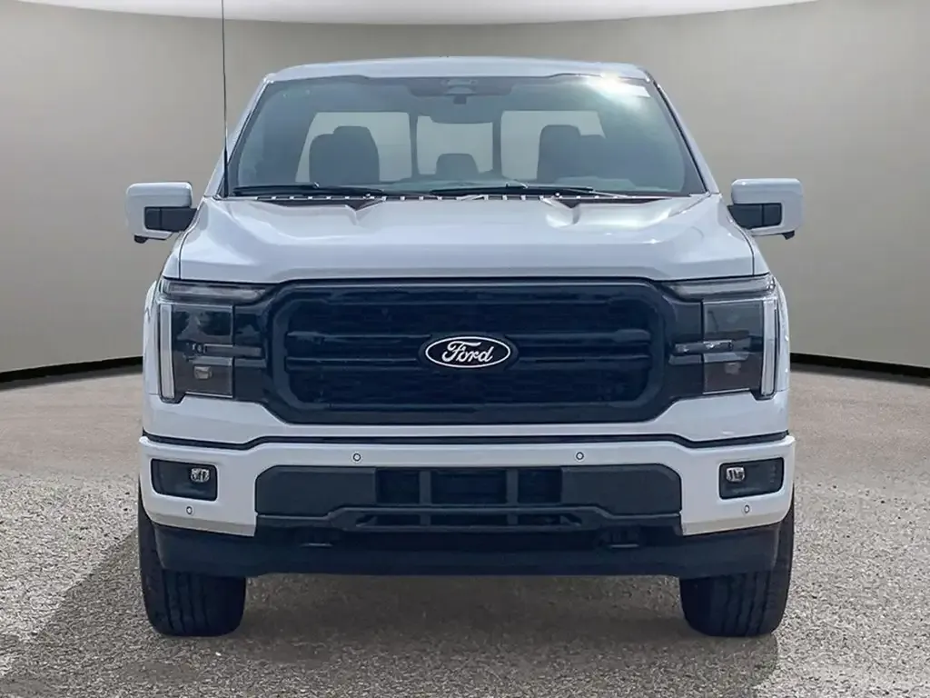 Ford F-150 2026 photo 2