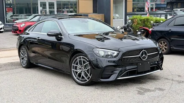 Mercedes-Benz E200 Amg