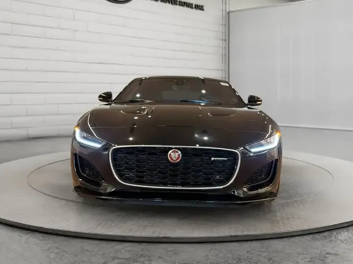 Jaguar F-Type 2023 photo 2