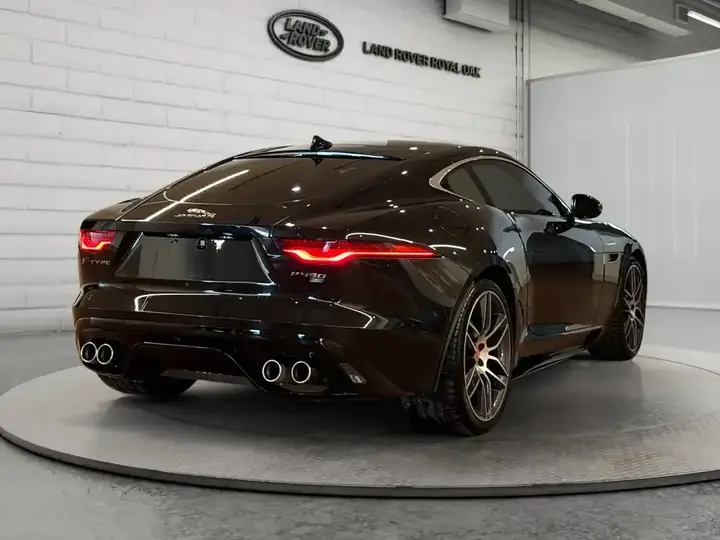 Jaguar F-Type 2023 photo 5