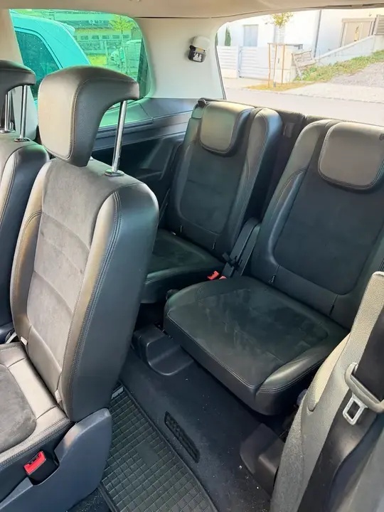 Volkswagen Sharan 2012 photo 3