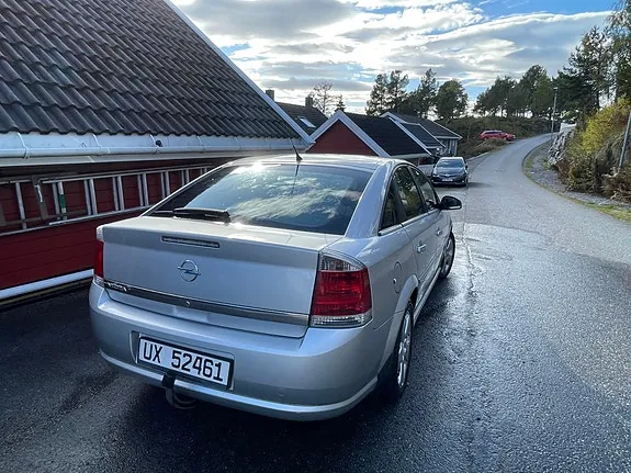 Opel Vectra 2006 photo 4