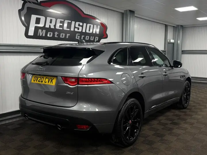 Jaguar F-Pace 2020 photo 5