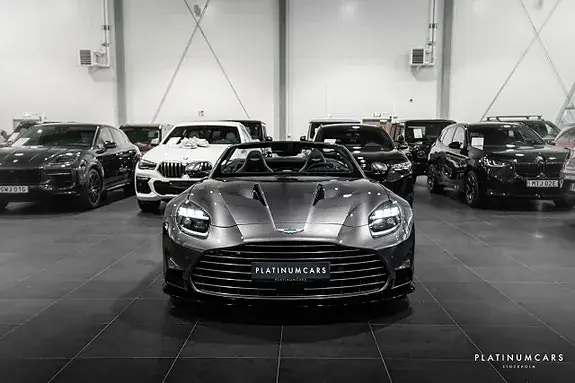 Aston Martin Vanquish 2026 photo 3