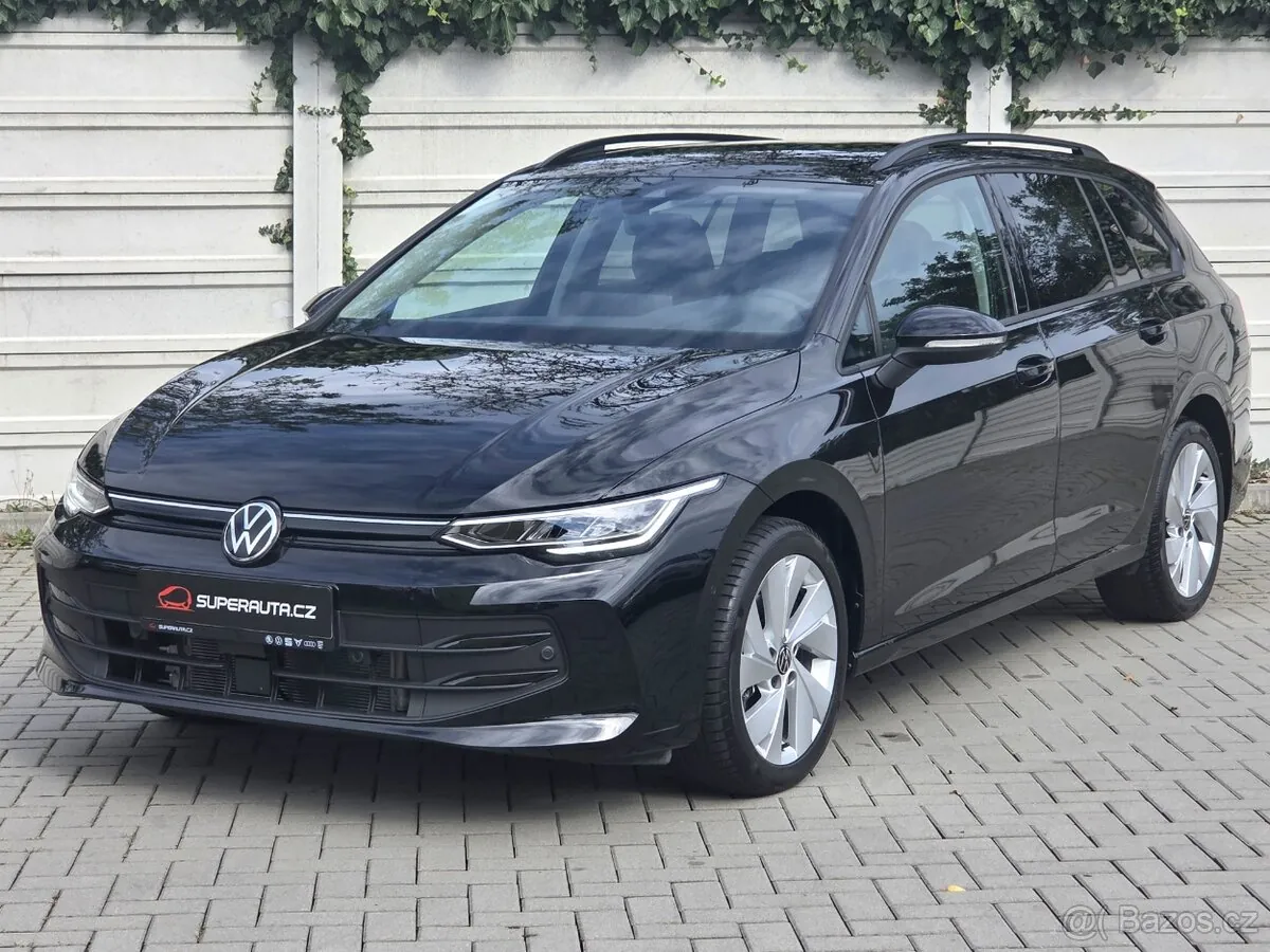 Volkswagen Golf 8 2025 photo 3