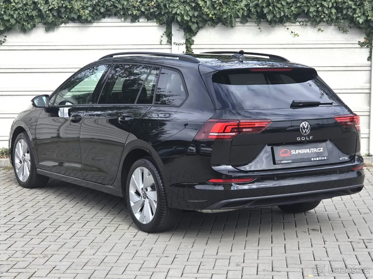 Volkswagen Golf 8 2025 photo 4