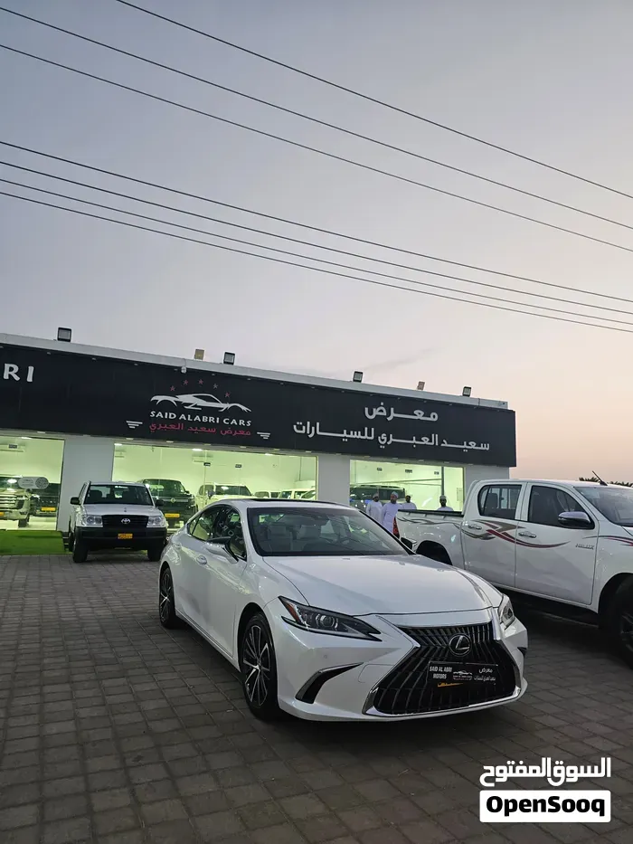Lexus Es 2025 photo 4