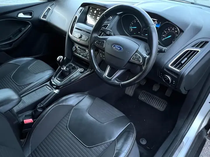Ford Focus 2017 photo 3