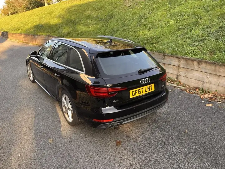 Audi A4 Avant 2017 photo 5