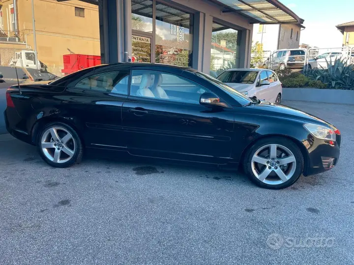 Volvo C70 2010 photo 4