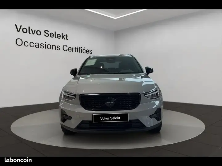 Volvo Xc40 2026 photo 2