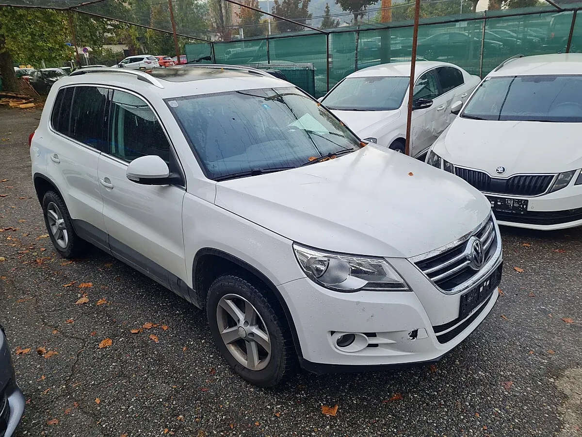 Volkswagen Tiguan 2010 photo 3