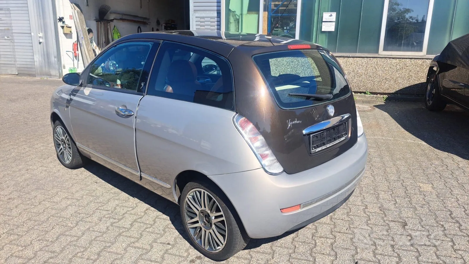 Lancia Ypsilon 2011 photo 3