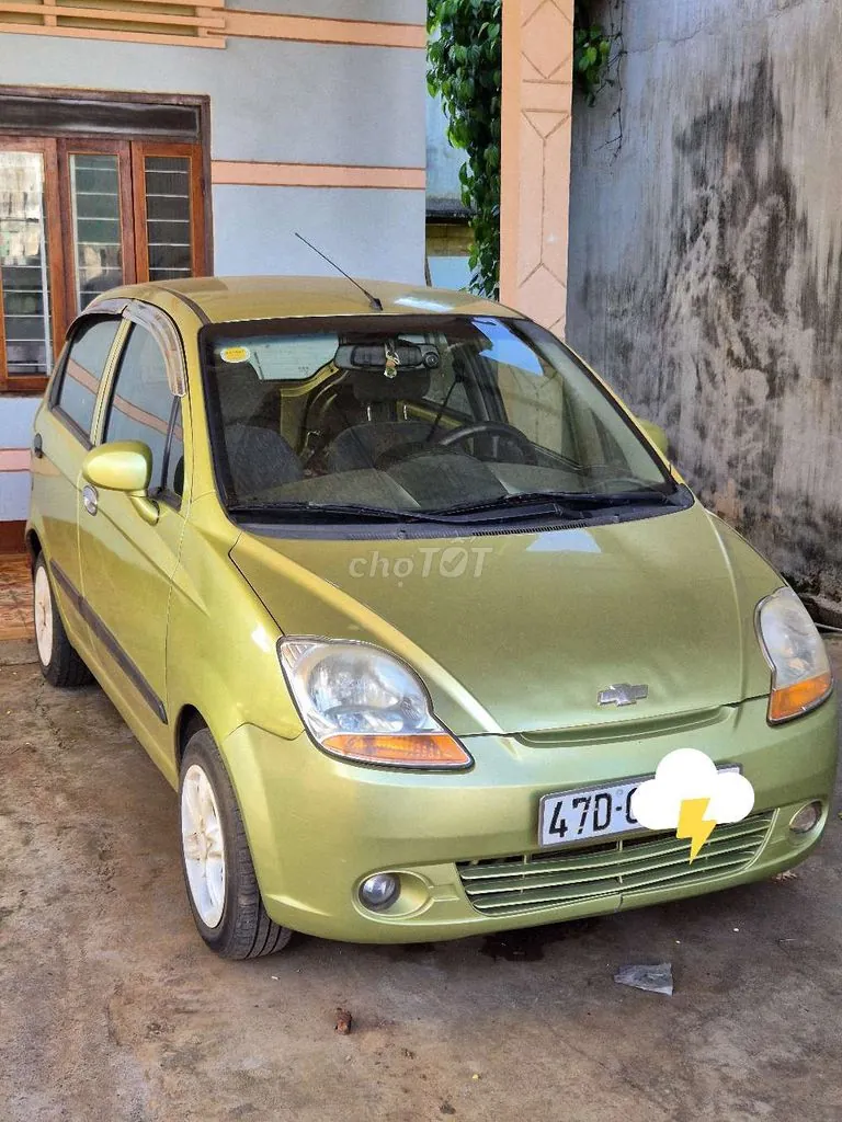 Chevrolet Spark 2011 photo 2