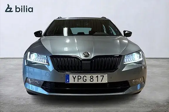 Skoda Superb 2018 photo 5