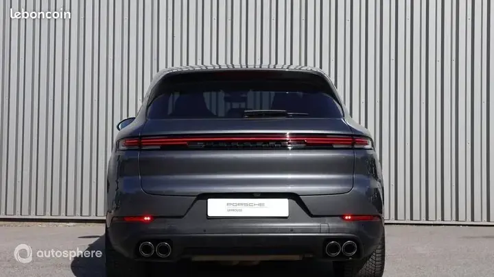 Porsche Cayenne 2023 photo 4