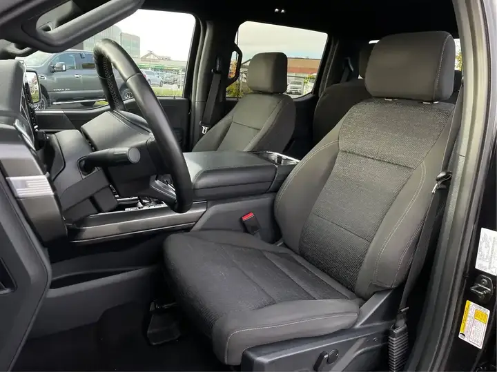 Ford F-150 2023 photo 3
